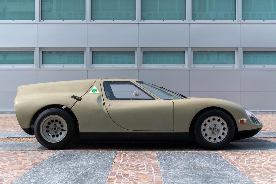  Alfa Romeo Scarabeo Rielaborata by OSI 1967 года  (фото 4 из 6)